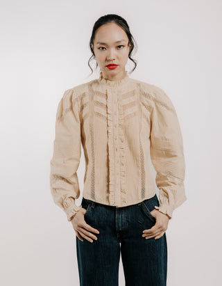 Delia Top